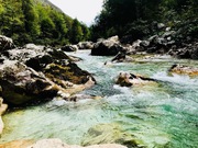 Der Smaragdfluss Soca in Slowenien